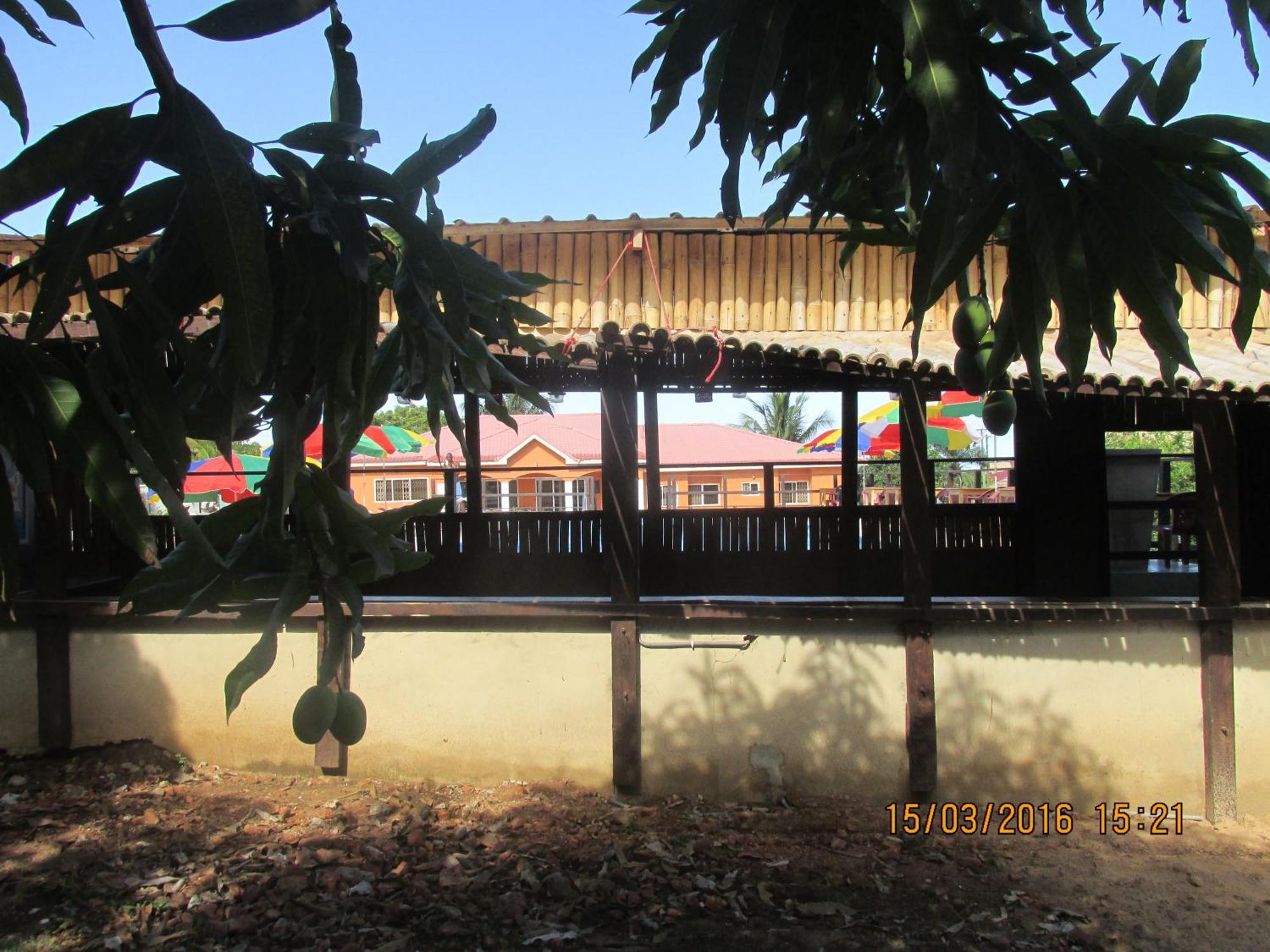 Jamaica Inn Guest House Botianaw Exterior photo