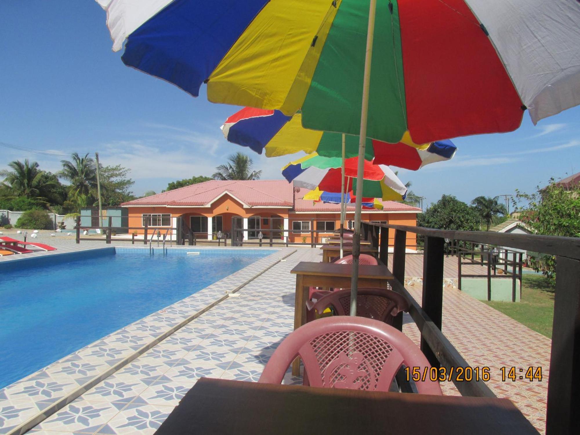 Jamaica Inn Guest House Botianaw Exterior photo